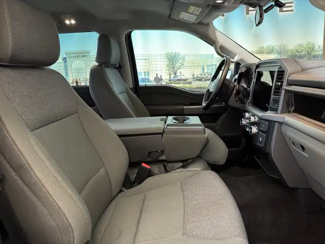 2025 Ford F-150 XLT | One Owner | 12 Inch Touchscreen in Cars & Trucks in Edmonton - Image 19