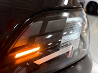 **FALL SPECIAL!** FEATURING : XDRIVE AWD, PANORAMIC ROOF, MULTICOLOUR AMBIENT LIGHTING, BMW LED HEAD... (image 2)