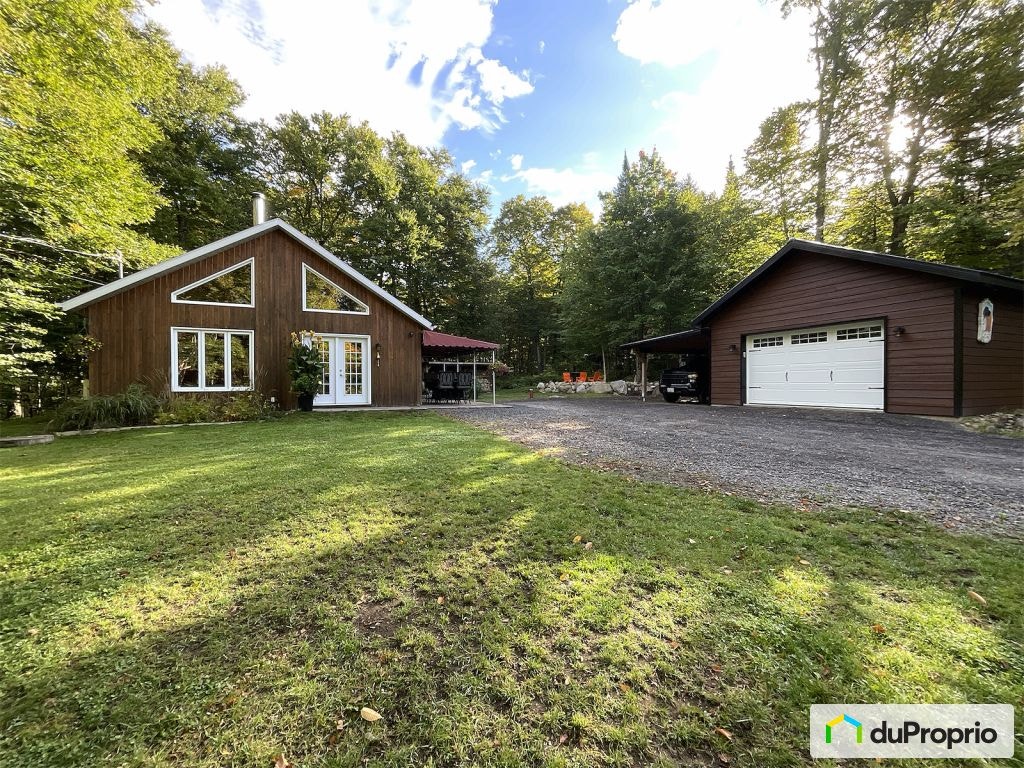 $515,000 - 1 1/2 Storey for sale in St-Raymond — photo 1