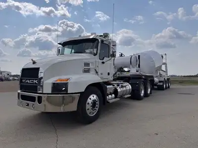 Engine - Mack MP8-505C 505hp Trans - Mack 12 speed mDRIVE-HD 13200 lbs Mack front axle 40000 lbs Mac...