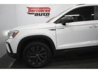 Volkswagen Taos Trendline 2024 avec moteur 1.5T de 158 HP et transmission automatique souple et econ... (image 4)