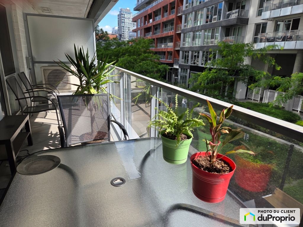 $439,000 - Condominium in Ville-Marie (downtown, old Mtl) — photo 2