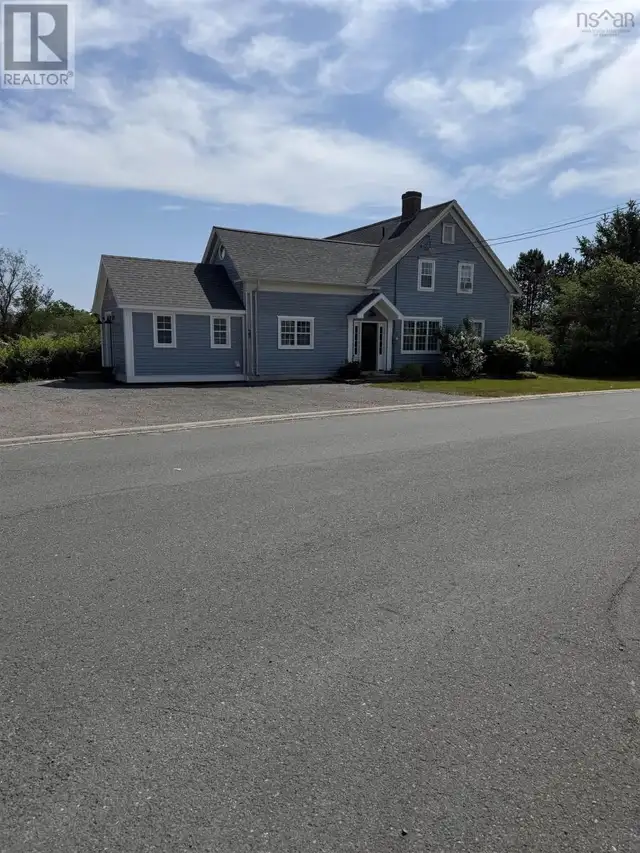28 Townsend Street    B2G 2Y1 Antigonish, Nova Scotia in Houses for Sale in New Glasgow - Image 2