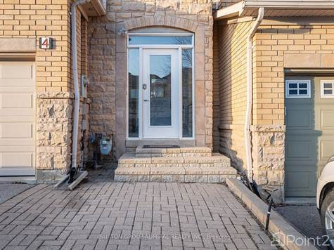 4 Mosswood Rd in Houses for Sale in Markham / York Region - Image 3