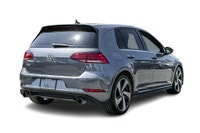 GTI * Régulateur de la température * Climatisation multizone * Climatisation * Système antivol * Rad... (image 6)