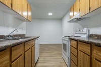 Amenities: Spacious Rooms • Elevators • Great Location Suite & Building: Spacious one-bedroom and tw... (image 2)