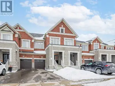 Welcome To This Beautiful Spacious Townhouse, Just Shy Of 2000Sqft (1942Sqft Above Grade)And Just Un...