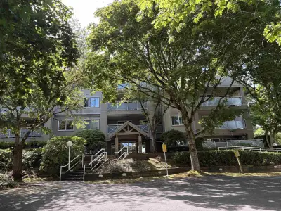 Super opportunity! Rarely available! Immaculate & very spacious 1002 sq. ft. 2 bedroom, 2 full bathr...