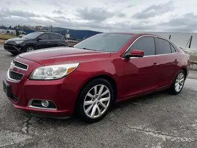 Remote Start | Leather/Cloth Interior | Power Seats | Cruise Control | Traction Control | Touchscree...
