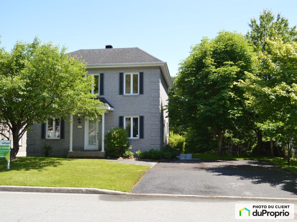 $699,900 - 2 Storey for sale in Charlesbourg — photo 2