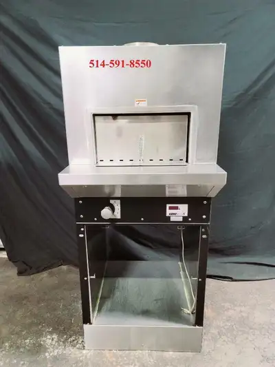 Save Thousands here, this oven is in mint condition at the fraction of the price of a new one.. Wood...