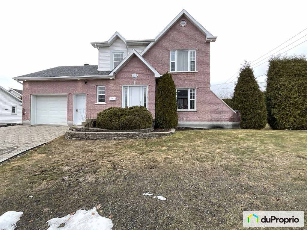 $600,000 - 2 Storey for sale in Drummondville (Drummondville) — photo 1
