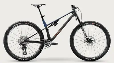 Concessionnaire des véhicules neufs et d'occasion. MONTAGNE VÉLO NORCO REVOLVER C SE 120 2026 Le Rev...