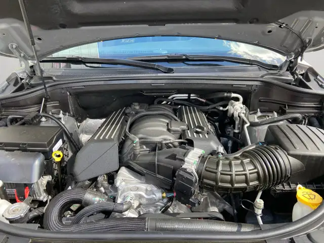 2024 Dodge Durango SRT 392 | 6.4L SRT HEMI V8 Engine in Cars & Trucks in Edmonton - Image 12