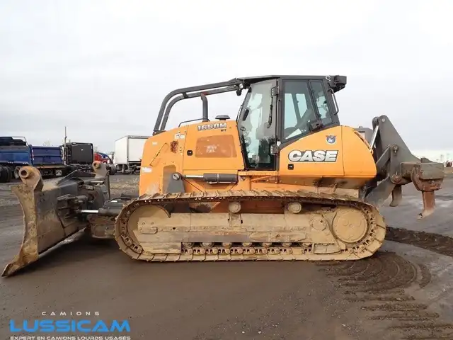 2014 Case 1650M in Heavy Equipment in Longueuil / South Shore - Image 9