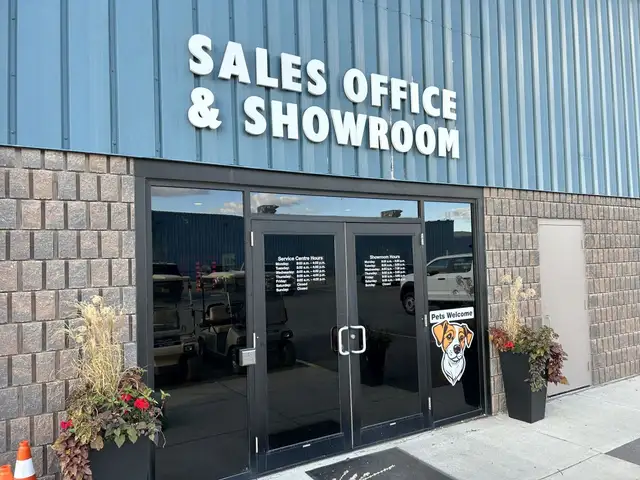 ST235/85R16 LRF Trailer Tires on Cross Trax Alloy Rims in Tires & Rims in Oakville / Halton Region - Image 5