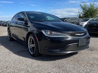 Zoomer Auto 2015 Chrysler 200 LX Clean Carfax (No accidents) has blue tooth, power window, power loc... (image 3)