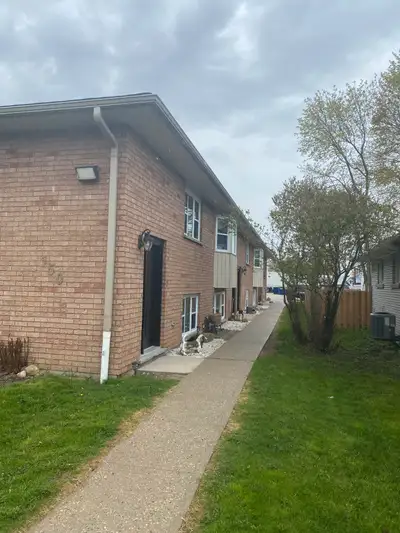 Gorgeous 2 bedroom apartment in MOUNT FOREST