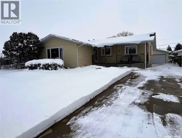 119 Macdonald PLACE Swift Current, Saskatchewan in Houses for Sale in Swift Current - Image 34