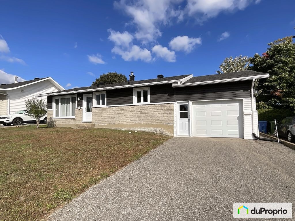 $435,000 - Bungalow for sale in Beauport — photo 1