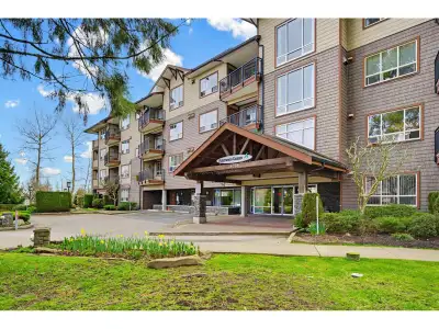 Welcome to Fleetwood Gardens, a welcoming 55+ complex offering comfort, convenience & a true sense o...