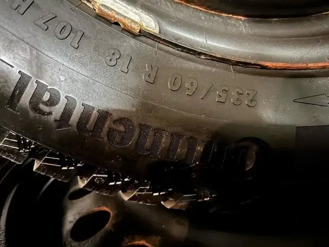 Honda CR-V 235-60-18 KIT PNEU HIVER 8/32 CONTINENTAL 2021 in Cars & Trucks in St-Georges-de-Beauce - Image 5