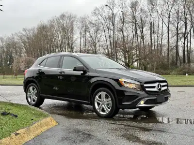 This 2016 Mercedes-Benz GLA 250 4MATIC is powered by a 2.0L turbocharged 4-cylinder paired with an a...