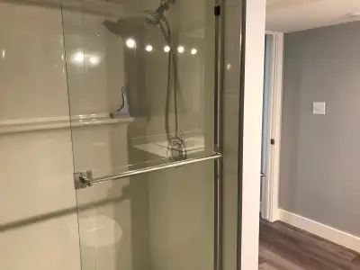 Basement suit north Lethbridge