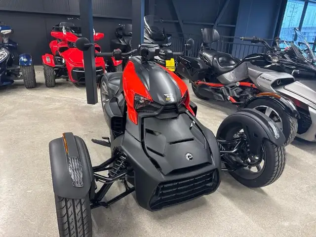 2025 Can-Am Ryker (900 ACE) in Sport Touring in West Island - Image 3