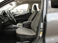 FLASH SALE on this 2021 Ford Escape AWD - turbo engine, heated seats, heated steering wheel, navigat... (image 2)