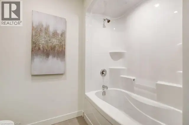 208 WILLIAM Street Delhi, Ontario in Houses for Sale in Norfolk County - Image 24