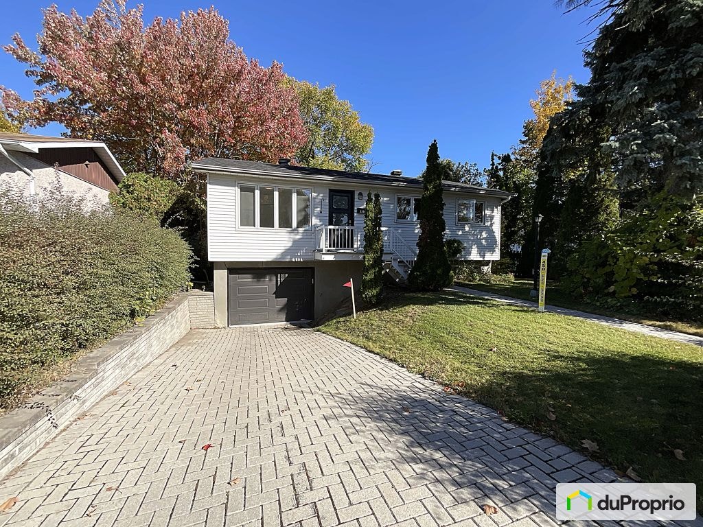 $629,900 - Bungalow for sale in Chomedey — photo 1