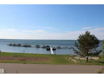 Lakeview's out front and trees in behind so no rear neighbors and you can fence the yard! Great larg...