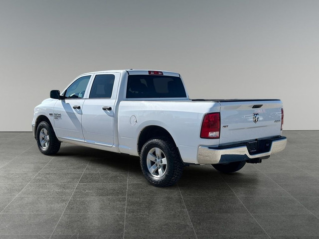 2022 Ram 1500 Classic SLT / Back Up Cam / Bluetooth in Cars & Trucks in Calgary - Image 4