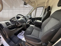 2021 Ram ProMaster 2500 High Roof Practical, spacious, and built for serious commercial use, this 20... (image 7)