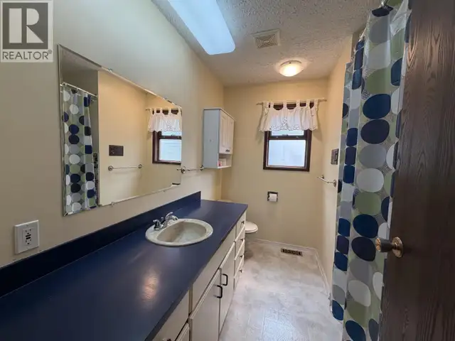 816 ROBERTS DRIVE Esler / Dog Creek, British Columbia in Houses for Sale in Williams Lake - Image 16
