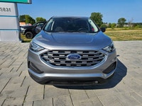 2022 Ford Edge SE AWD with 57,109 kms! Clean history with no accidents See Carfax report linked . We... (image 1)