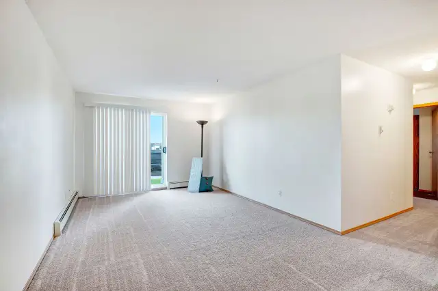 2 Bed x 1 Bath Apartment for Rent on Rollyview Road | $1495.0063008315779329123