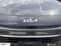 NAVIGATION POWER SUNROOF LEATHER SEATS ALLOY WHEELS COOLING AND HEATED SEATS Fully serviced and reco... (image 8)