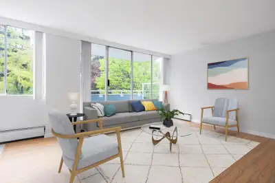 Located on a quiet residential street just steps from Vancouver's Robson Street retail hub, Central...