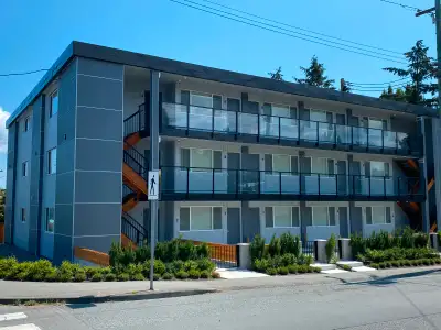 Welcome to the Grayson! New 1 Bedroom Townhouse Start at $1,895 Bright open floor plan, with modern...