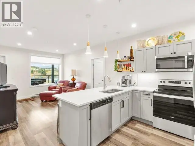 202-2240 2ND AVENUE Whitehorse, Yukon in Condos for Sale in Whitehorse - Image 3