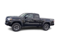 Welcome to Country Hills Volkswagen 2021 Toyota Tacoma Midnight Black Metallic V6 4WD We want your v... (image 3)