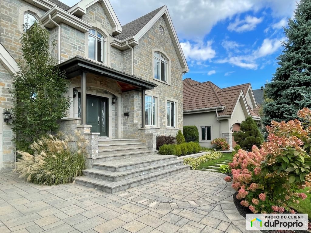$1,379,000 - Bi-Level for sale in Mont-St-Hilaire — photo 3