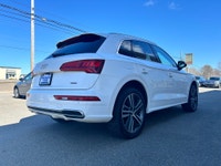 WHY THIS Q5 HITS DIFFERENT: QUATTRO AWD Confident in snow, rain, and everything Canada throws at you... (image 4)