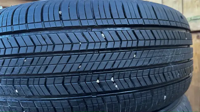 215/55R18 KUMHO SOLUS TA51 all season tires63838168716675122