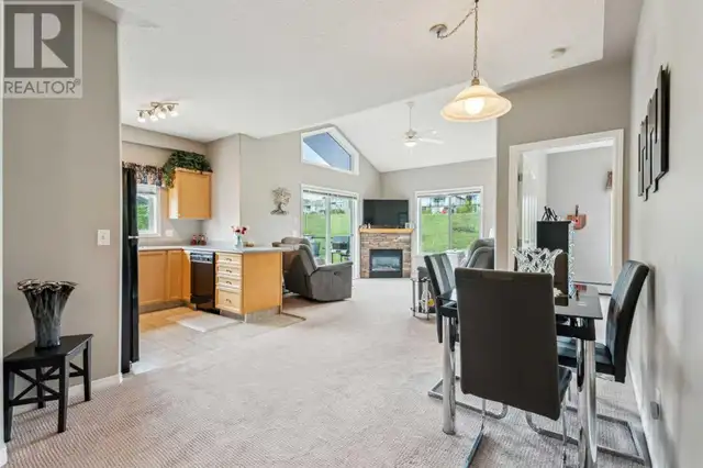 420, 345 Rocky Vista Park NW Calgary, Alberta62864393119233124