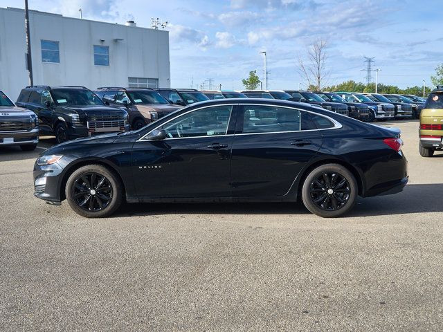2021 Chevrolet Malibu LT | No Accidents | Remote Start | in Cars & Trucks in Edmonton - Image 2