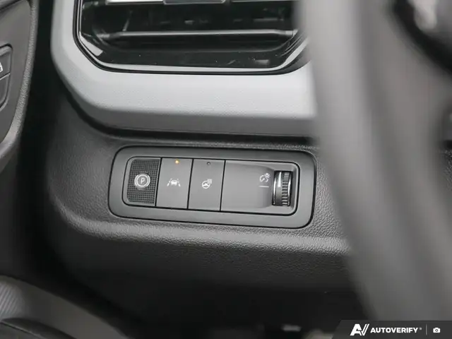 2027 Chevrolet Bolt LT in Cars & Trucks in Winnipeg - Image 30