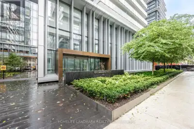 Casa III - Stunning 2-Bedroom Southwest Corner Unit with a Massive Wrap-Around Balcony! Total 964 Sq...